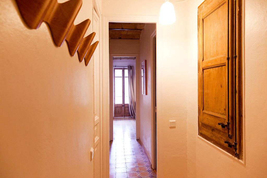 Piso en Poblesec Apartamento Barcelona Exterior foto