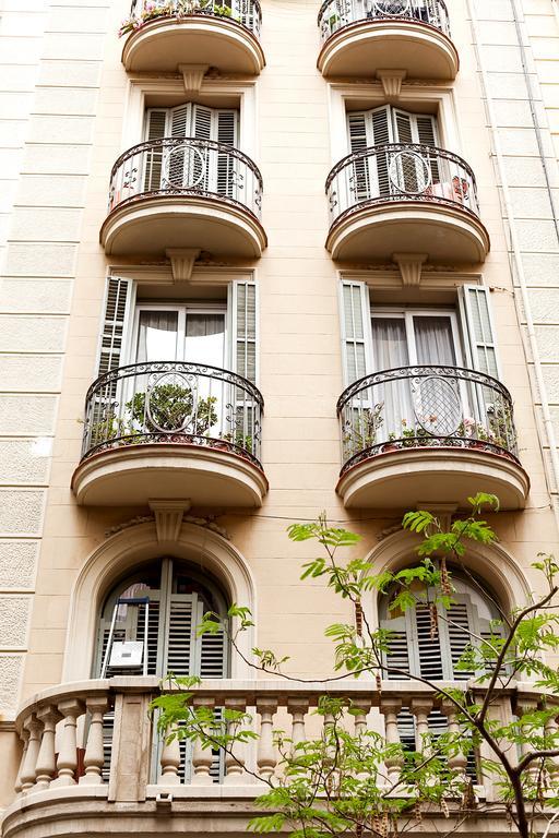 Piso en Poblesec Apartamento Barcelona Exterior foto