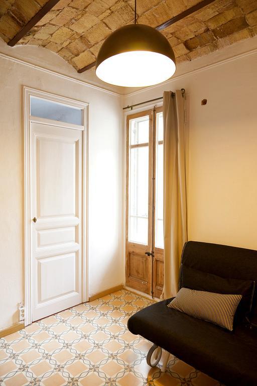 Piso en Poblesec Apartamento Barcelona Exterior foto