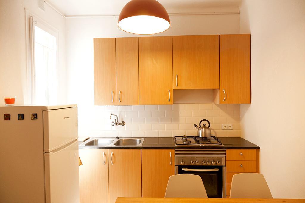 Piso en Poblesec Apartamento Barcelona Exterior foto