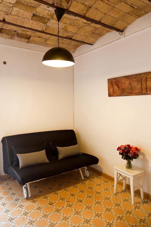 Piso en Poblesec Apartamento Barcelona Exterior foto